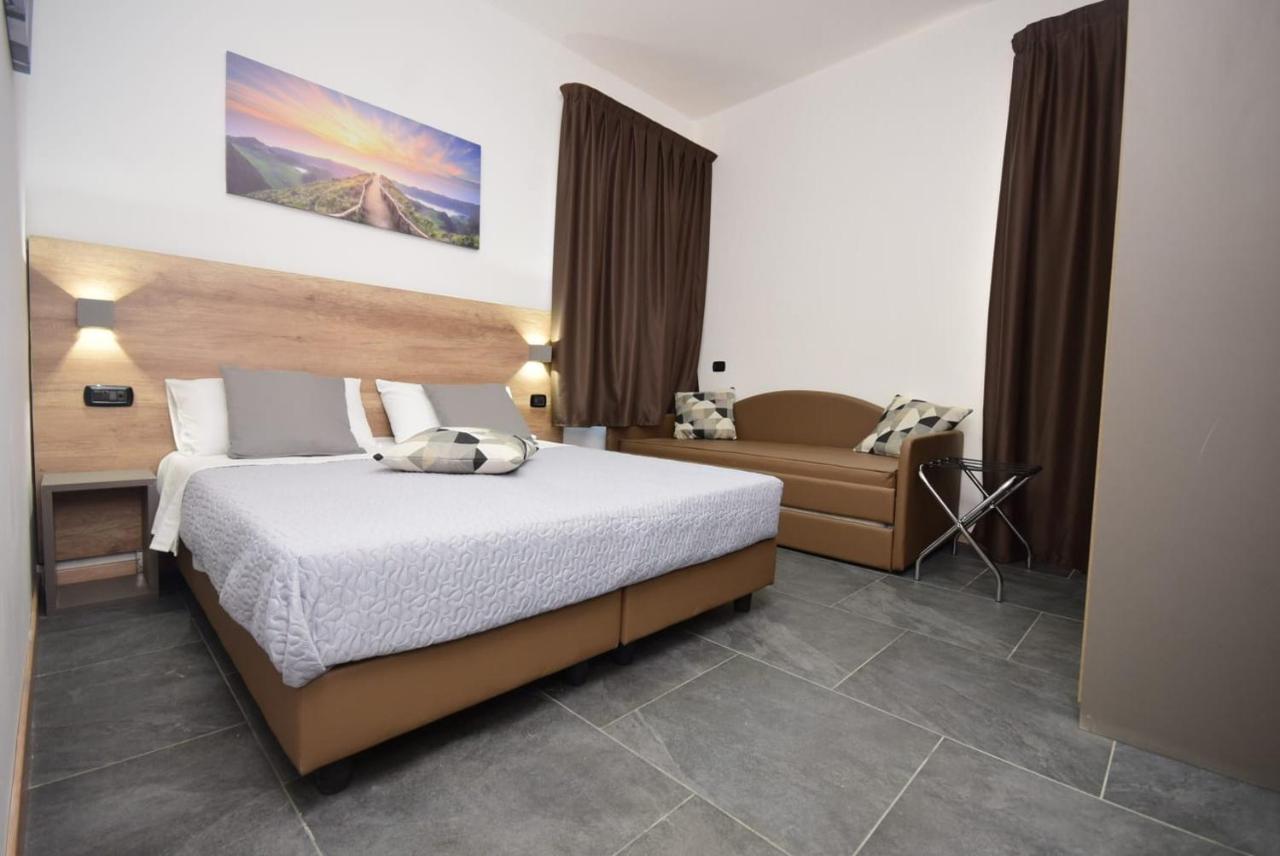 Hotel Crisvan Rimini Exteriér fotografie