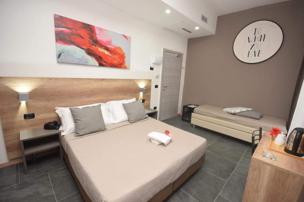 Hotel Crisvan Rimini Exteriér fotografie
