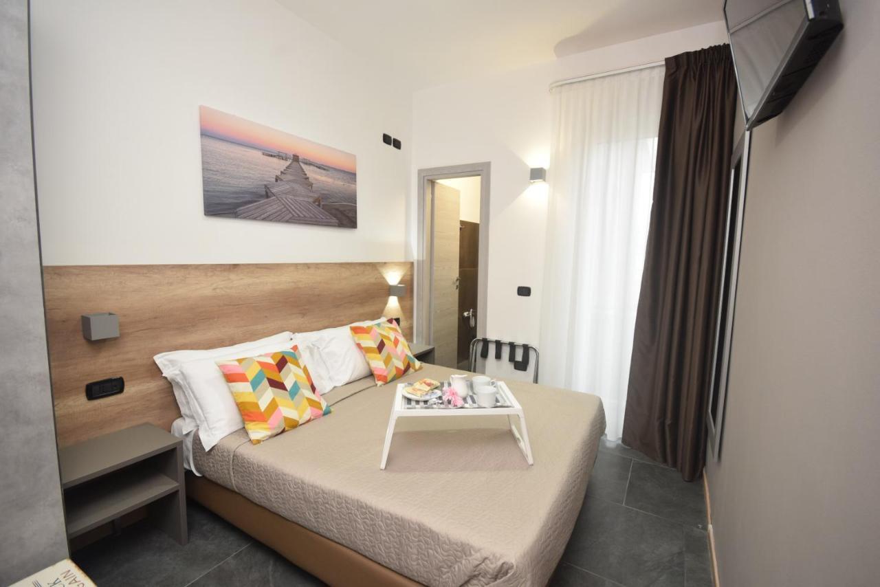Hotel Crisvan Rimini Exteriér fotografie